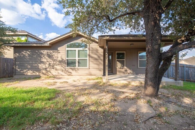 Building Photo - 2500 Preserve Trail