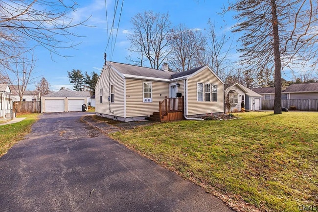 Building Photo - 204 Breman Ave