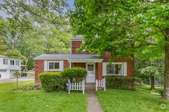 Building Photo - 1569 Duncan Dr