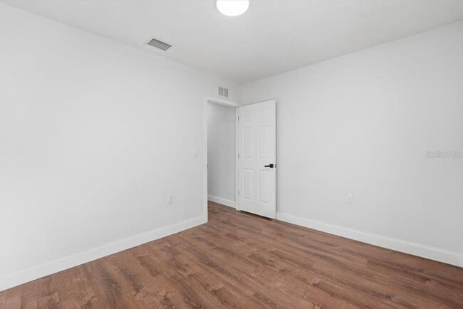 Building Photo - 2805 Mayer St