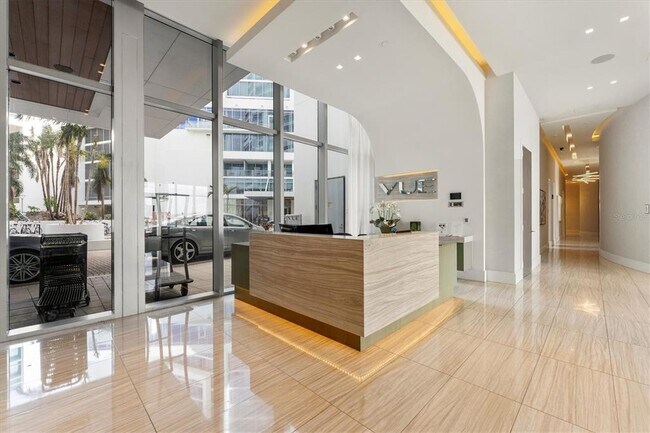 Building Photo - 1155 N Gulfstream Ave