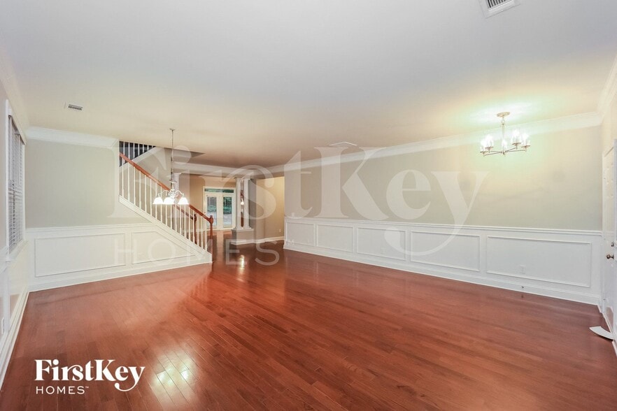 Building Photo - 100 Algerine Ct