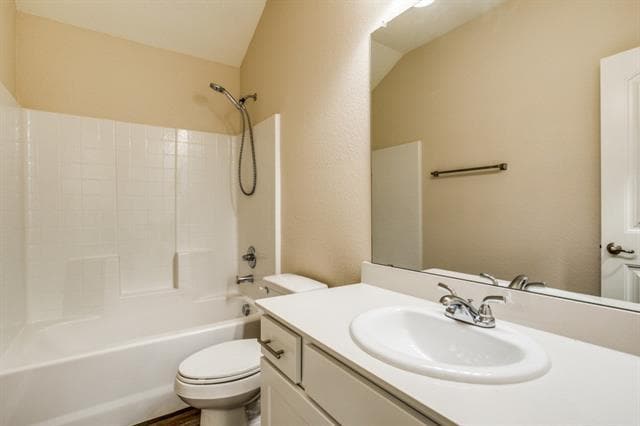 Building Photo - 1598 Portofino Dr