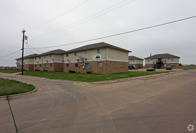 Building Photo - Bear Creek Apartments