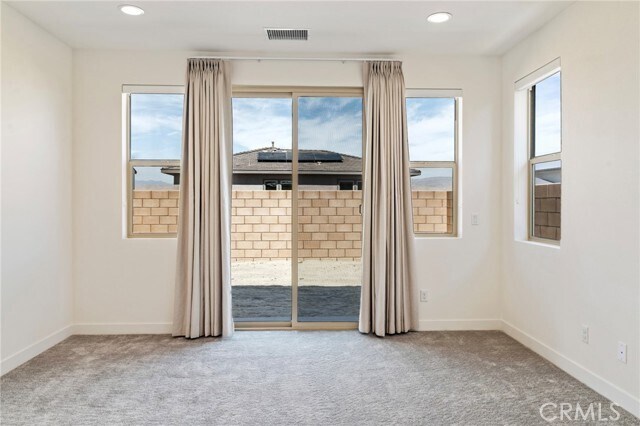 Building Photo - 74356 Nichols Dr