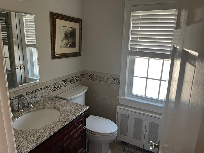 Building Photo - 101 Richmond Rd