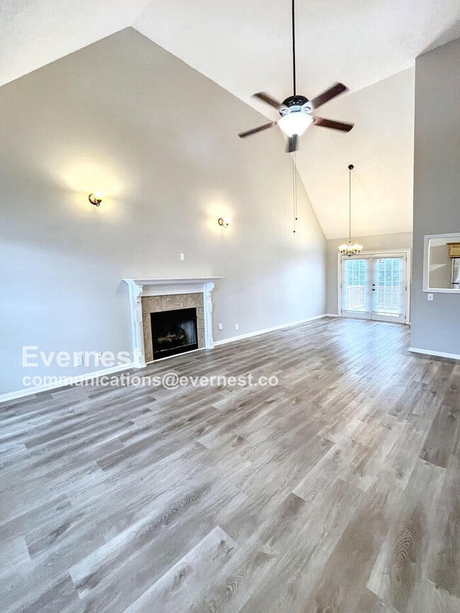 Building Photo - 507 Oakmont Dr