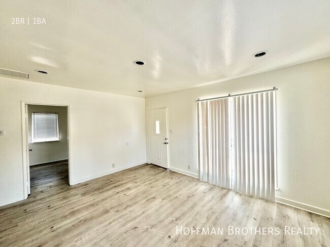 Building Photo - 4455 163rd St