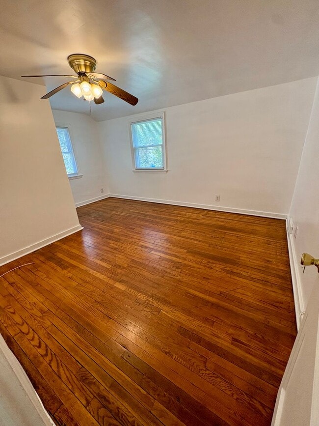 Building Photo - 118 Atlas Dr