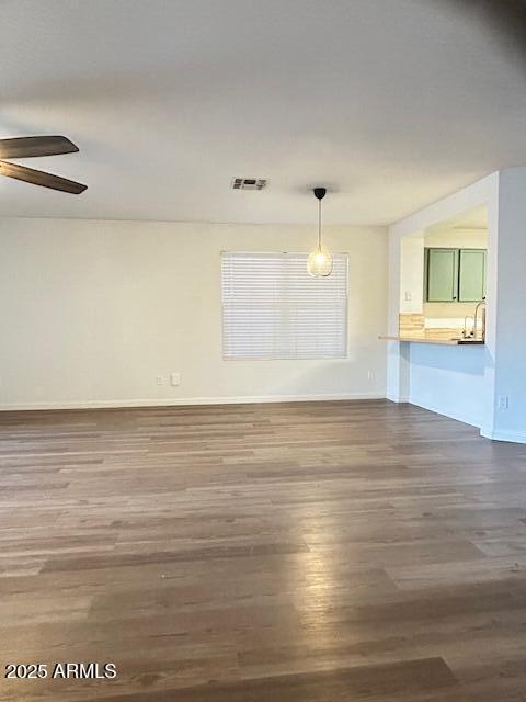 Building Photo - 959 E Arabian Dr