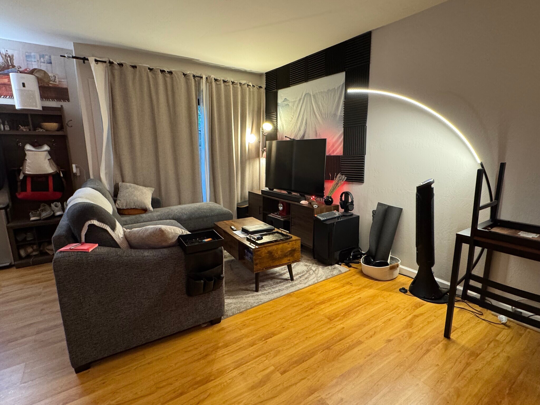 LR (furnishings not incl) - 2022 Virginia St