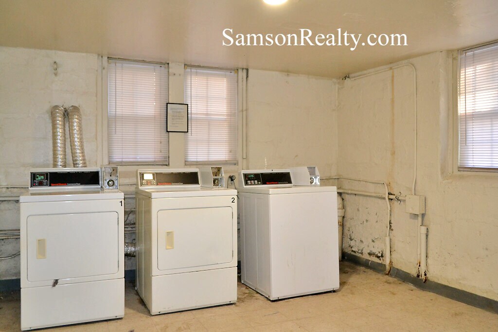 Building Photo - 67 Slater Ave