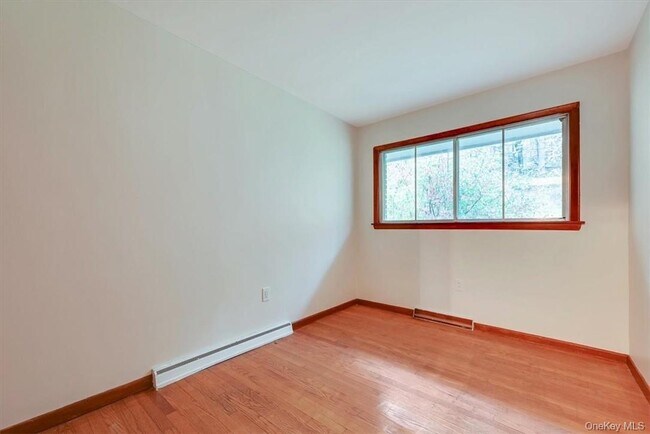 Building Photo - 564 Kirbytown Rd