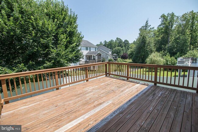 Building Photo - 24676 Broad Creek Dr
