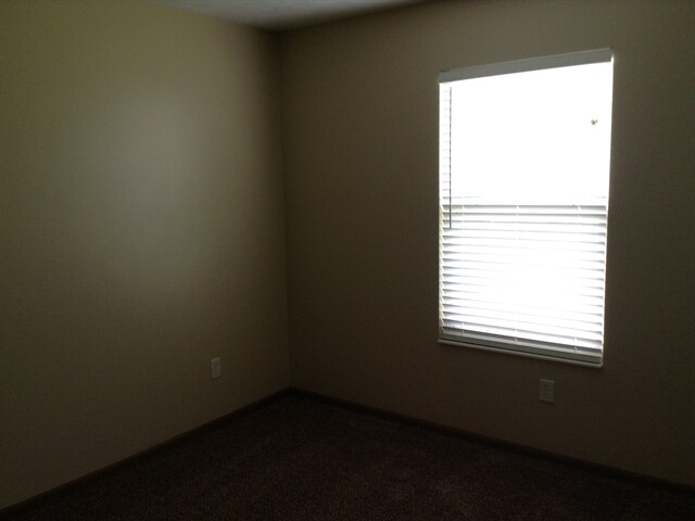 Building Photo - 1344 Crescent Ct