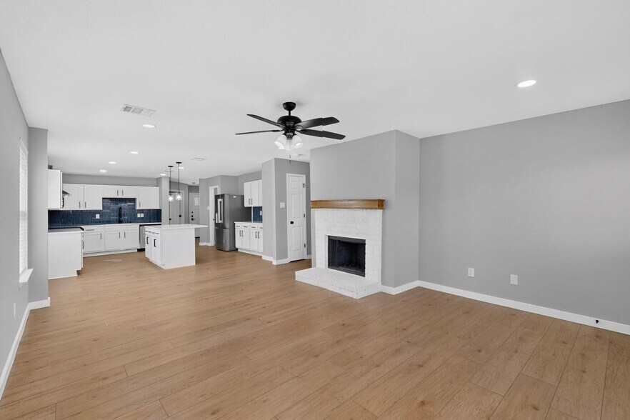 Building Photo - 13126 Minnow Way
