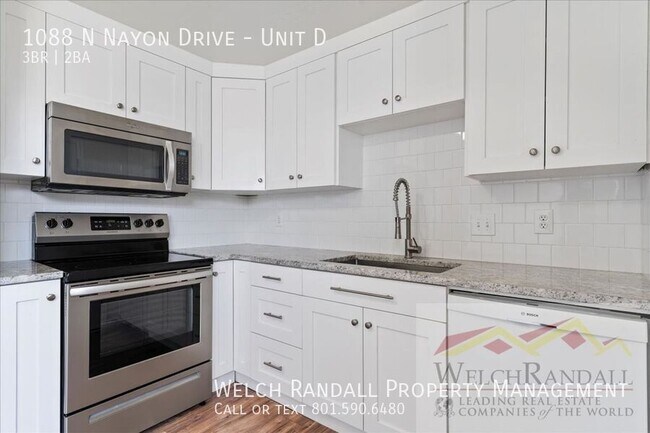 Building Photo - 1088 N Nayon St
