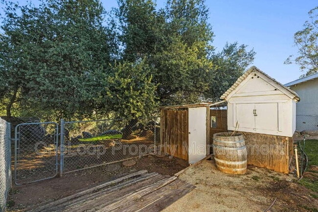 Building Photo - 2823 Polk Rd