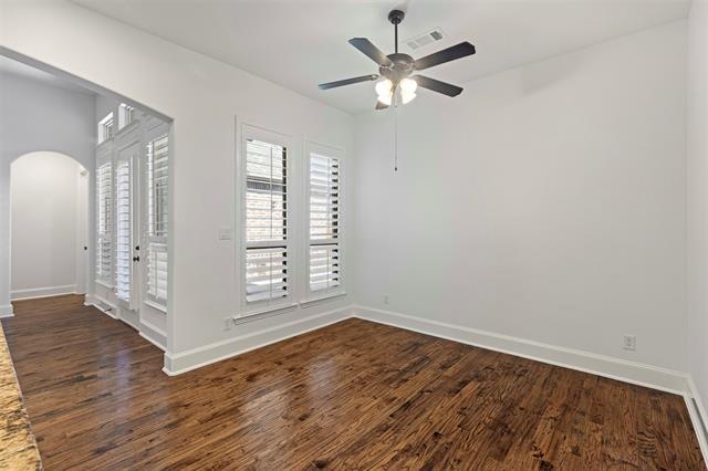 Building Photo - 3976 Chevy Chase Ln