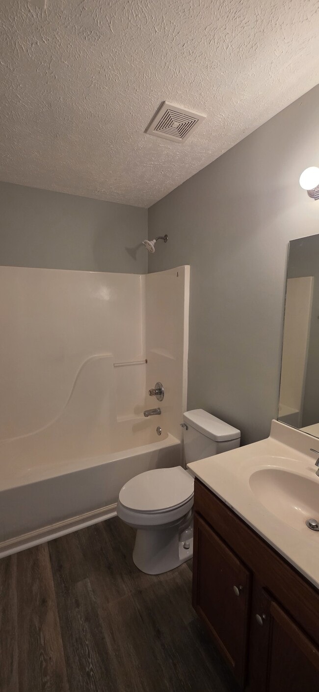 Building Photo - 1183 Catawba Way