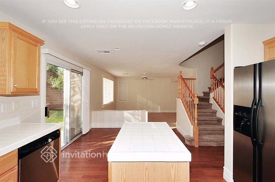 Building Photo - 3501 Mountain Park St