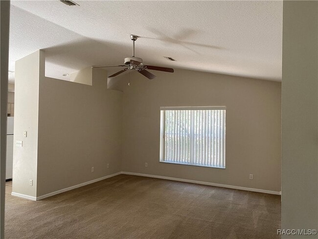 Building Photo - 5420 W Oak Park Blvd
