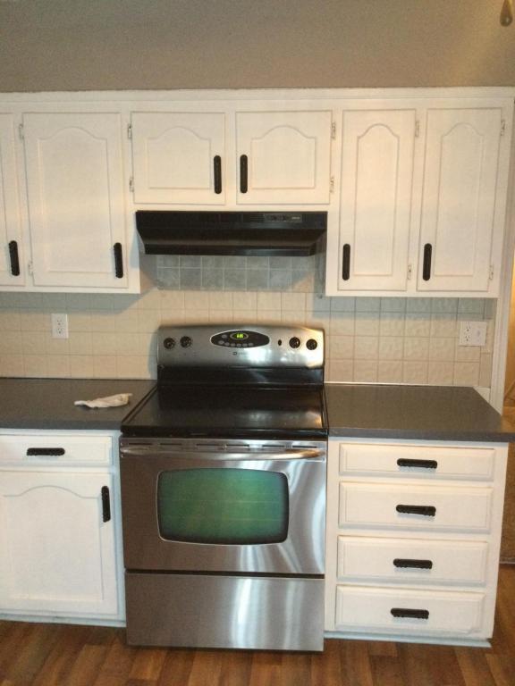 Building Photo - 8421 E 170th St