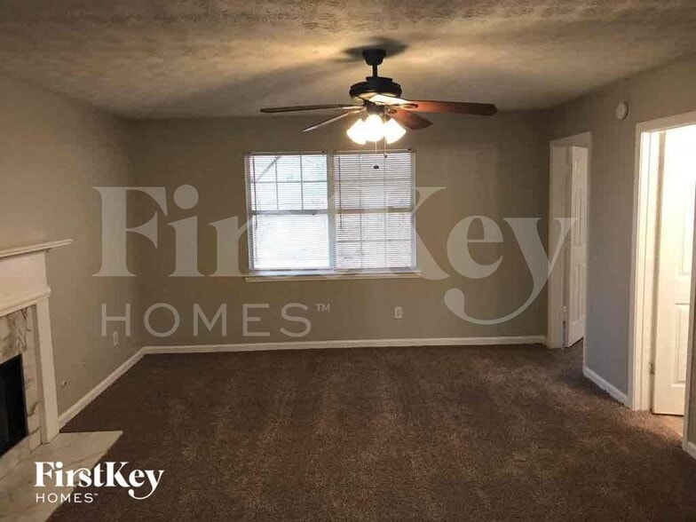 Building Photo - 4455 Westminster Dr