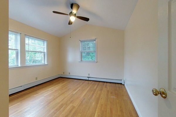 Building Photo - 9 Bedlow Ave