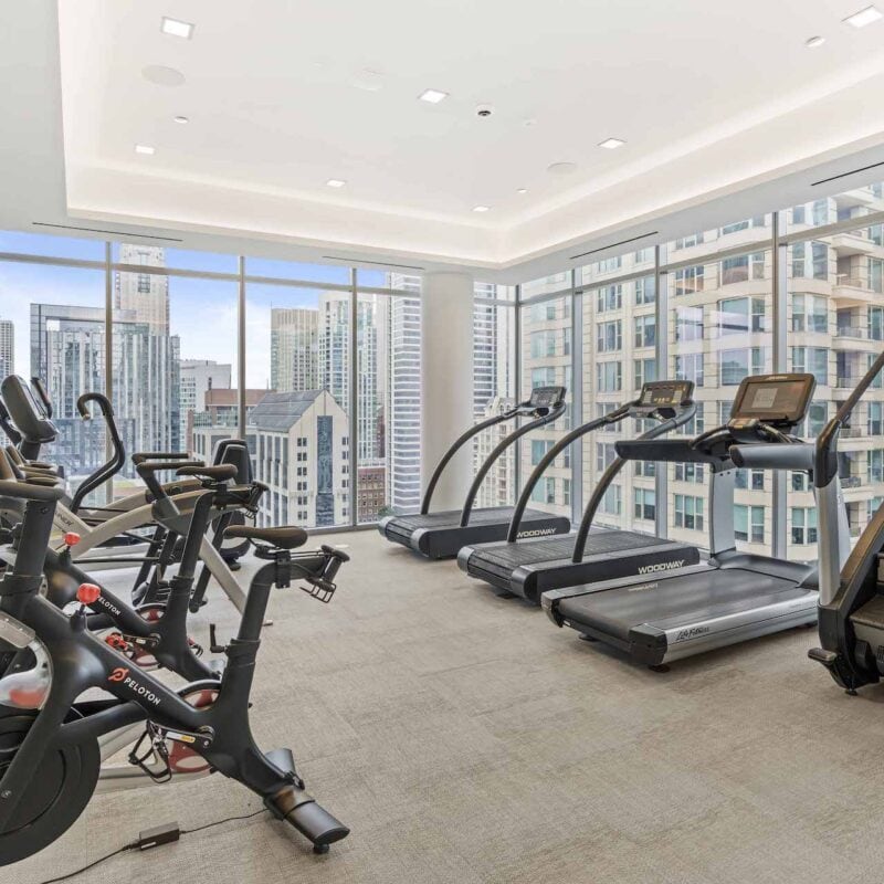 Building Photo - 48 E Huron St