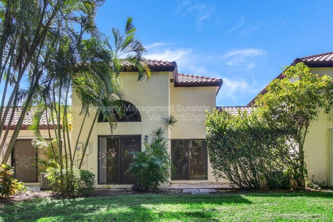 Building Photo - 3143 Kingswood Terrace