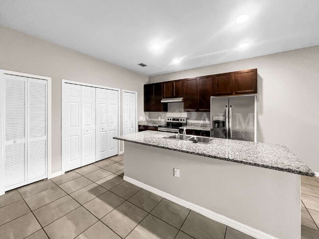 Building Photo - Spacious 3-Bedroom Home in the Heart of Cape Coral!