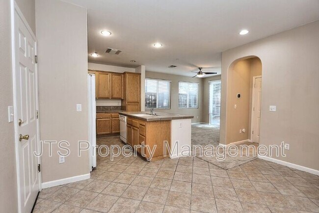 Building Photo - 506 Navigator Dr
