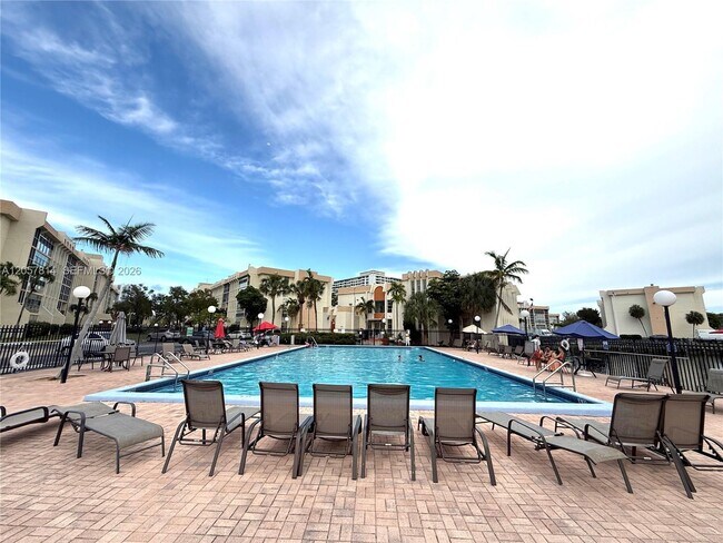 Building Photo - 851 Three Islands Boulevard