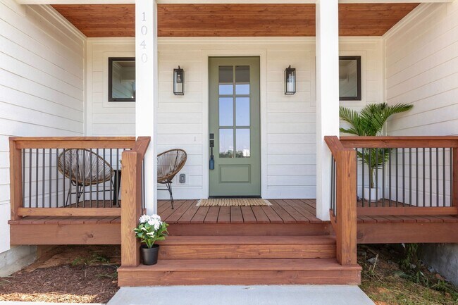 Building Photo - Beautiful New Construction Home-Long Term Rental