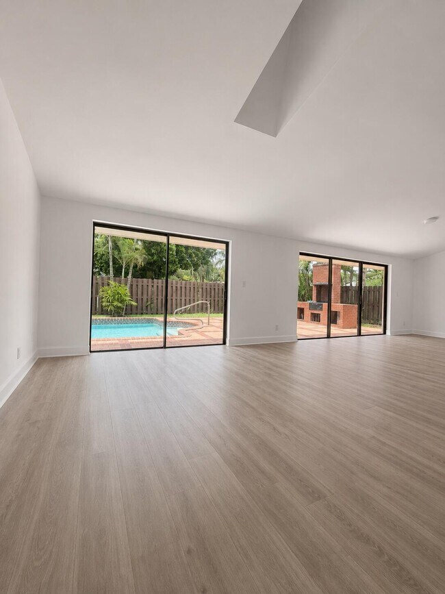 Building Photo - 13430 SW 99th Terrace