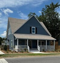 Building Photo - 210 S Trammell St