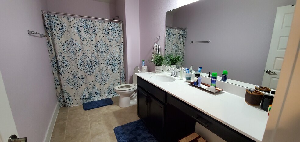 Building Photo - 16108 Nightshade St