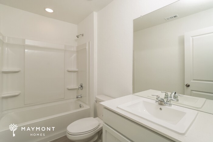 Building Photo - 14823 Warwick Shire