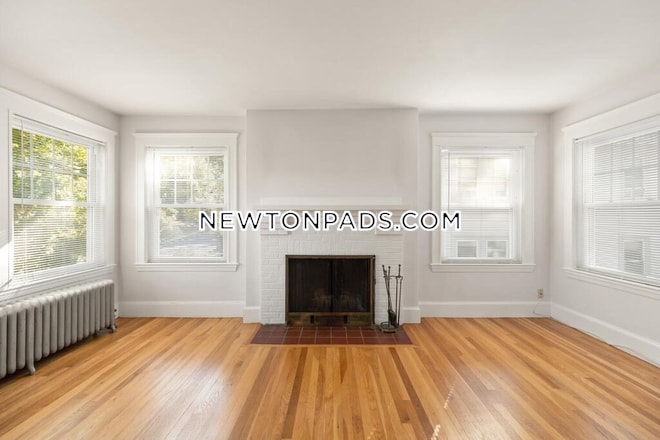 Building Photo - 47 Crosby Rd