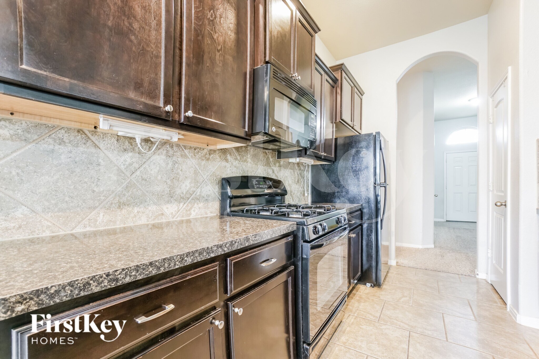 Building Photo - 22559 Stillwater Valley Ln