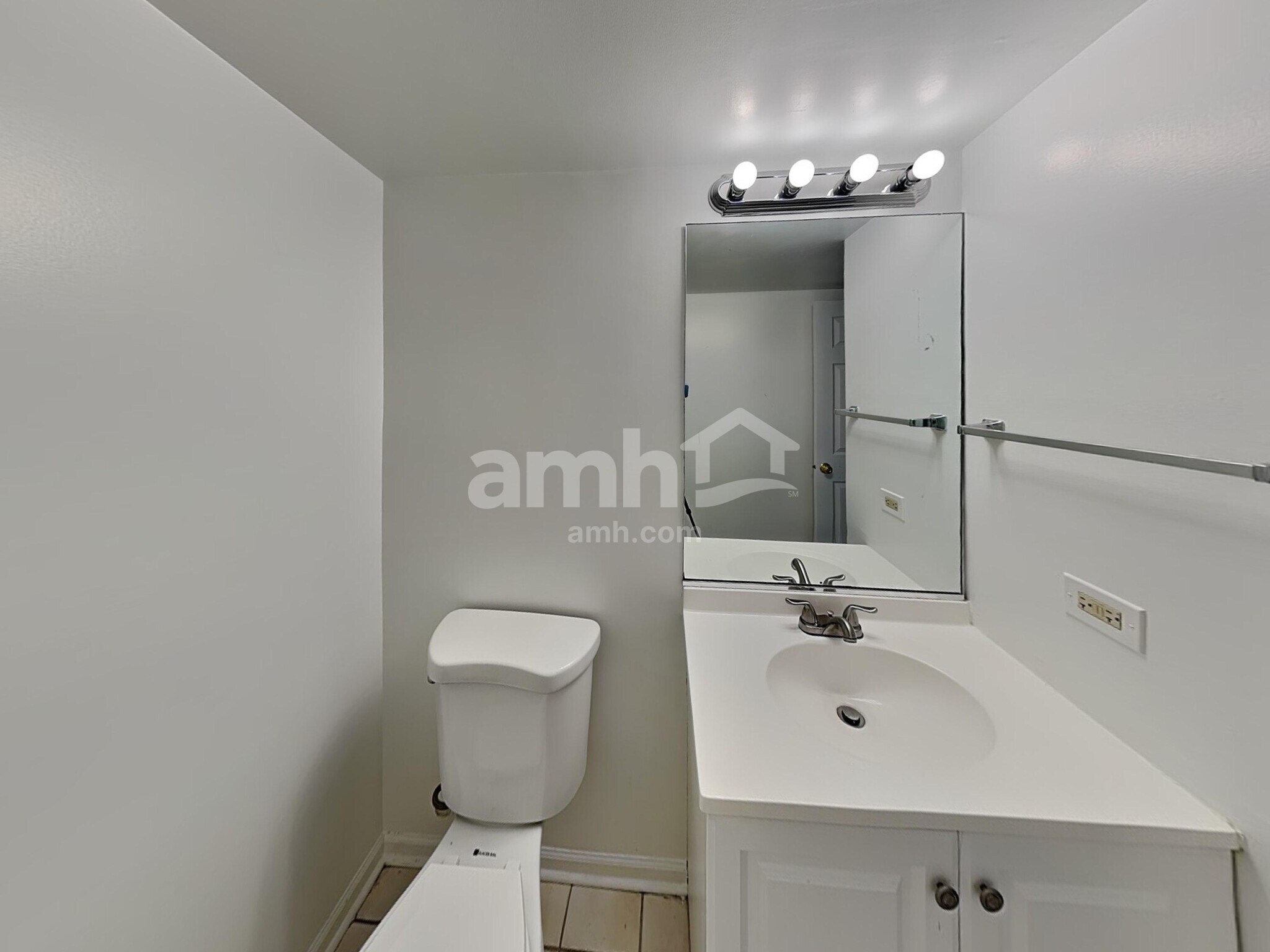 Building Photo - 2402 Wild Cherry Ct