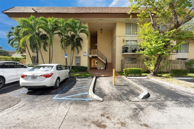 Primary Photo - 8550 SW 109th Ave