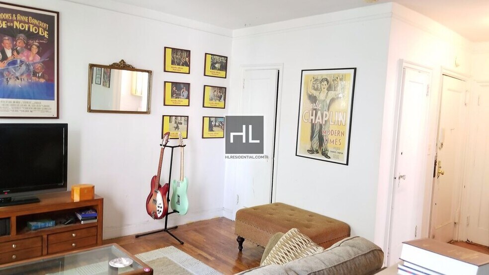 Primary Photo - East 58TH ST