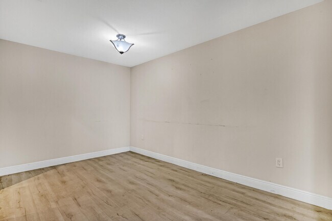 Building Photo - 12036 FL A1AAlt
