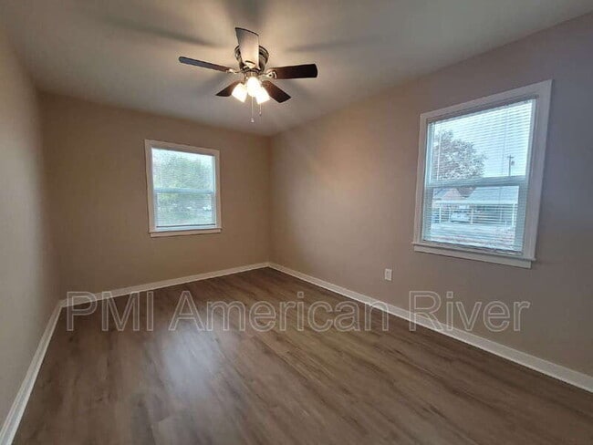 Building Photo - 3932 Jasmine St