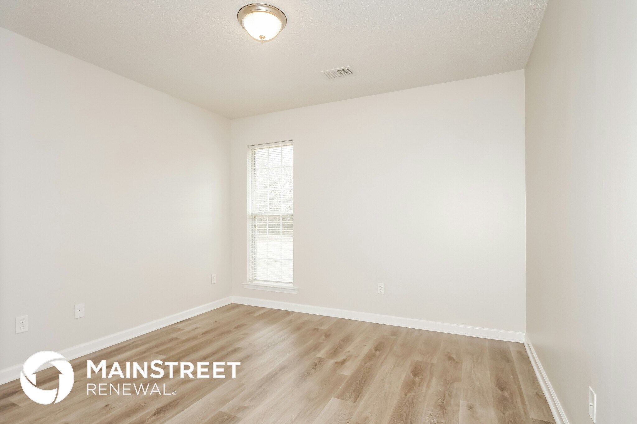 Building Photo - 1766 Dorchester Dr