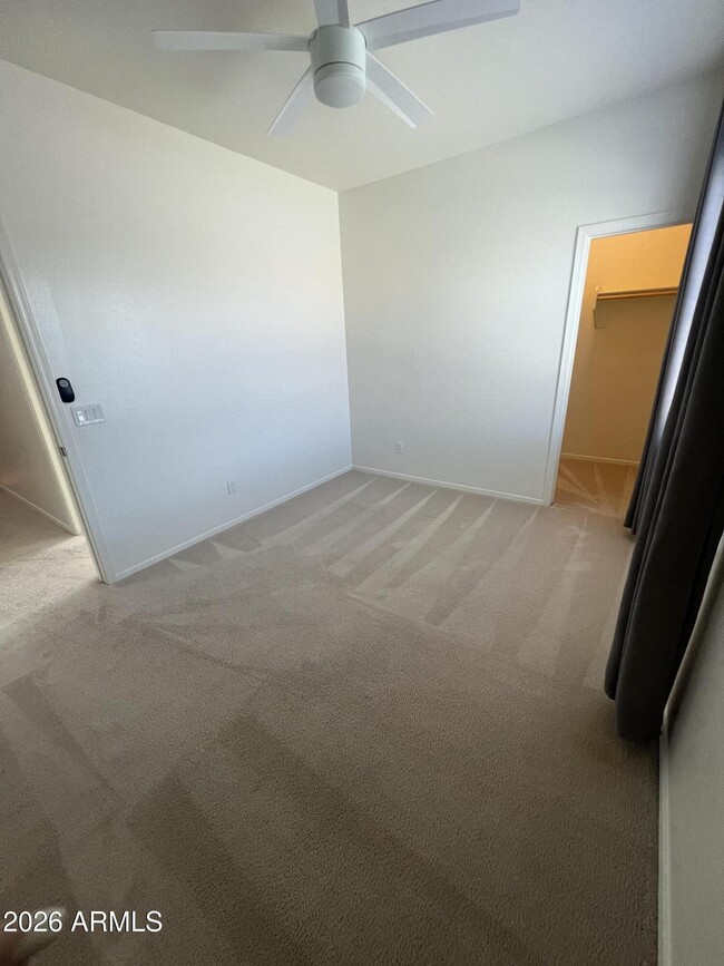 Building Photo - 739 N 156th Ln