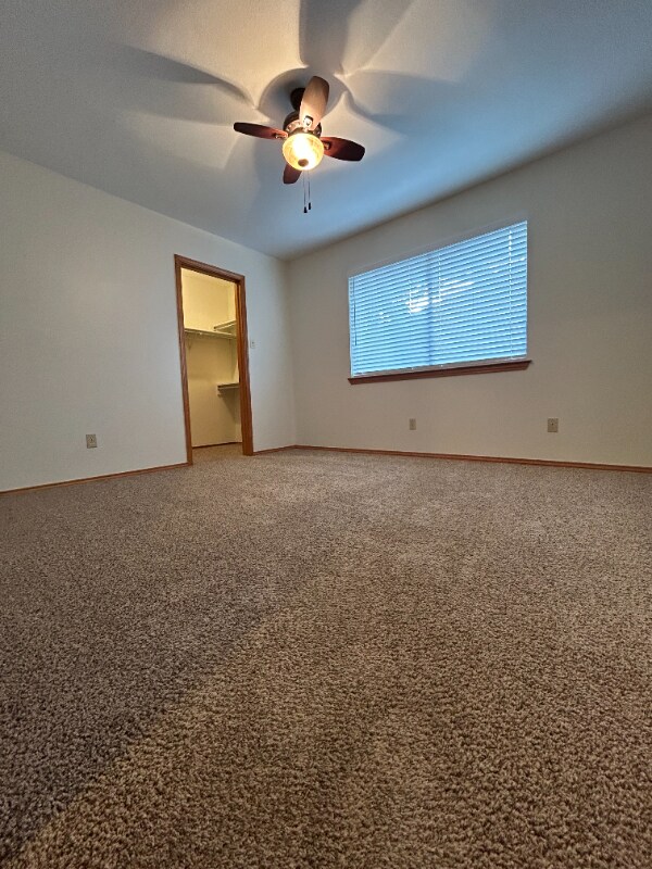 Building Photo - 13722 Oak Pebble