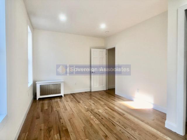 Building Photo - 3 bedroom in New York NY 10032